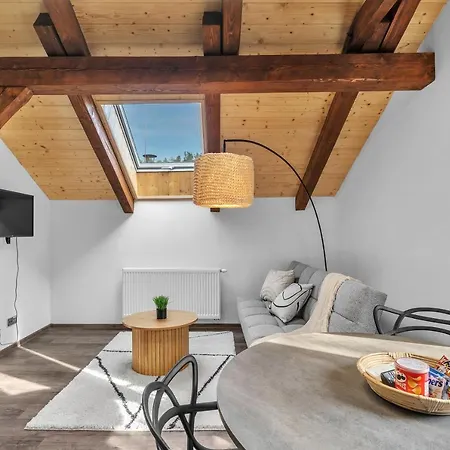 Hotel U Krale Jiriho Stráž pod Ralskem Extérieur photo